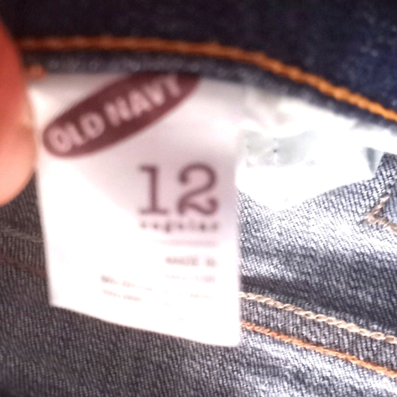 Old Navy The Flirt Denim Crop Jeans- #1664 - Picture 5 of 13